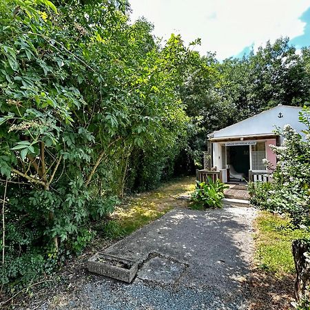 Les Cabanes Du Lac Vandré Exteriör bild